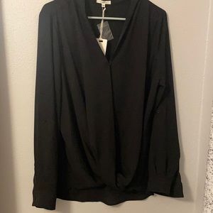 Pleione black surplice top